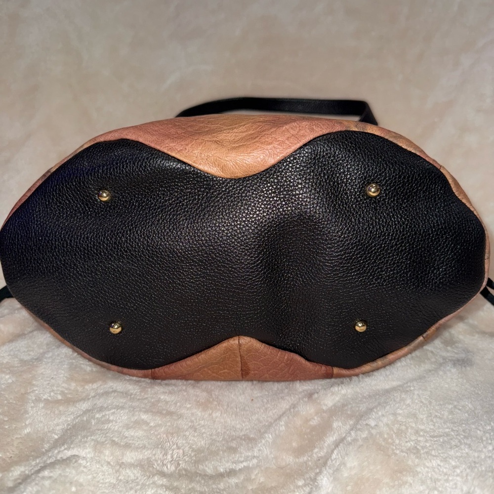 Aimee Kestenberg Leather Shoulder Bag Black Brown Snakeskin Tote Gold Hardware - Picture 8 of 16